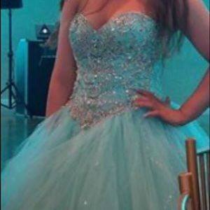 Princess sweet sixteen dress
